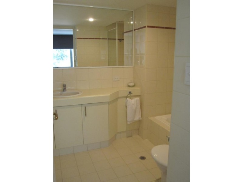 23/134 Mounts Bay Road, Perth WA 6000