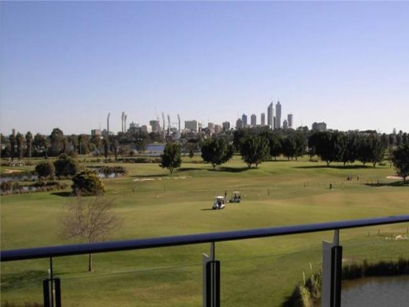 21/39 Bowriver Crescent, Burswood WA 6100