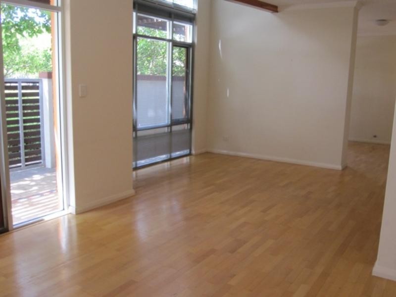 7 Old Jacaranda Way, Subiaco WA 6008