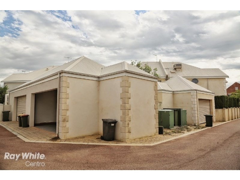 10 Tallow Tree Crescent, Subiaco WA 6008