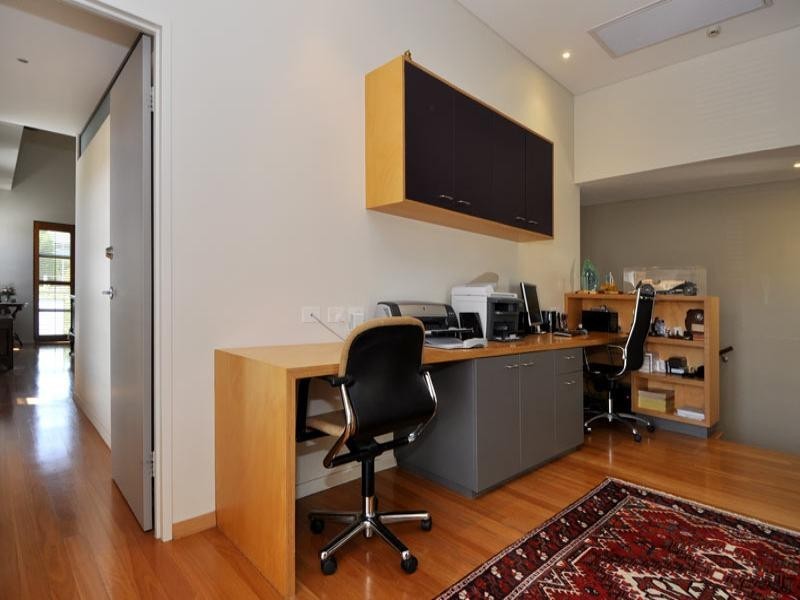 21 Clare Lane, Subiaco WA 6008