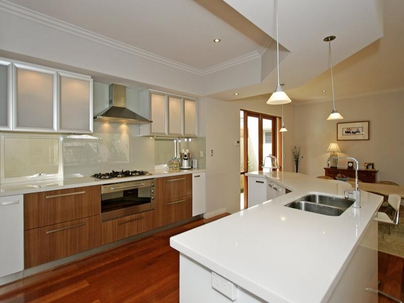 8 Trillo Road, Subiaco WA 6008
