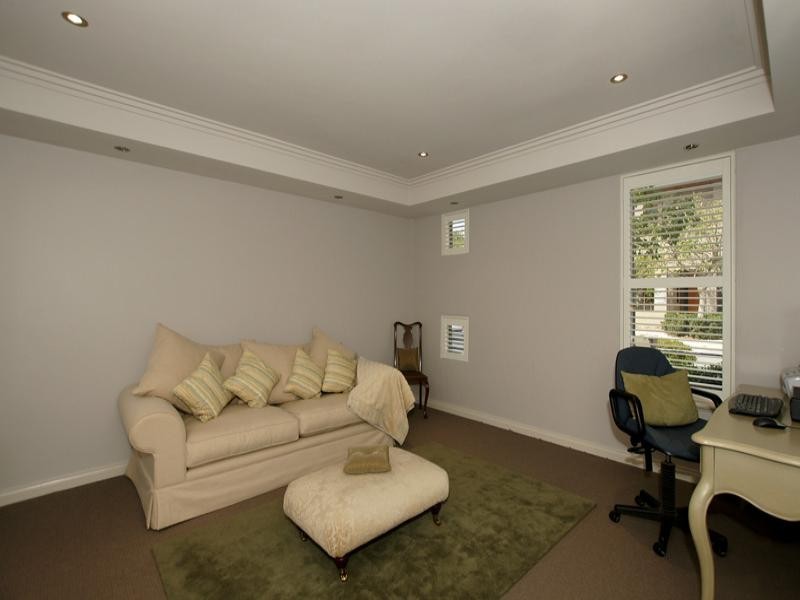 8 Trillo Road, Subiaco WA 6008