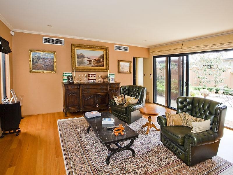 3 Old Jacaranda Way, Subiaco WA 6008