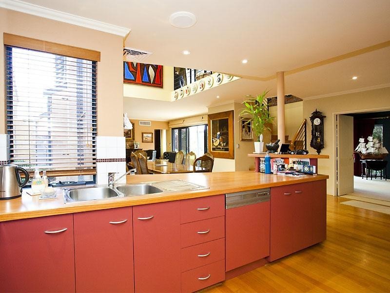 3 Old Jacaranda Way, Subiaco WA 6008