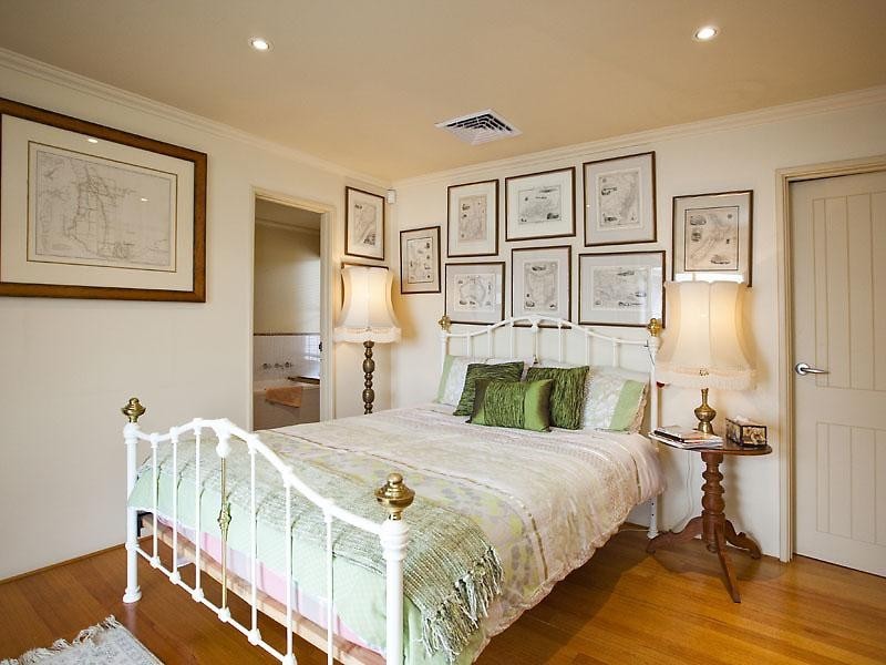 3 Old Jacaranda Way, Subiaco WA 6008