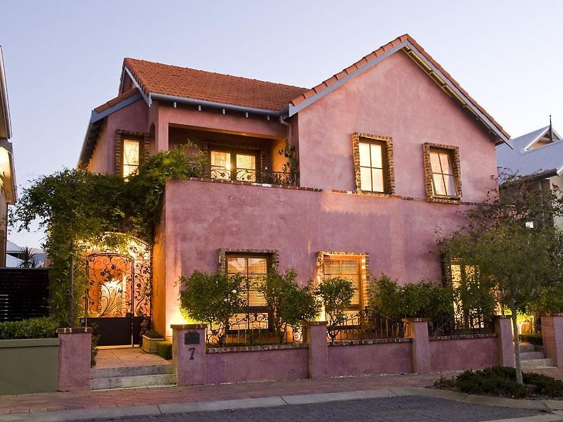 7 Allora Avenue, Subiaco WA 6008