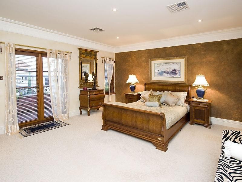 7 Allora Avenue, Subiaco WA 6008