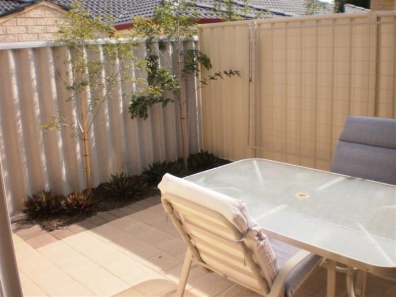 9b Escot Road, Innaloo WA 6018