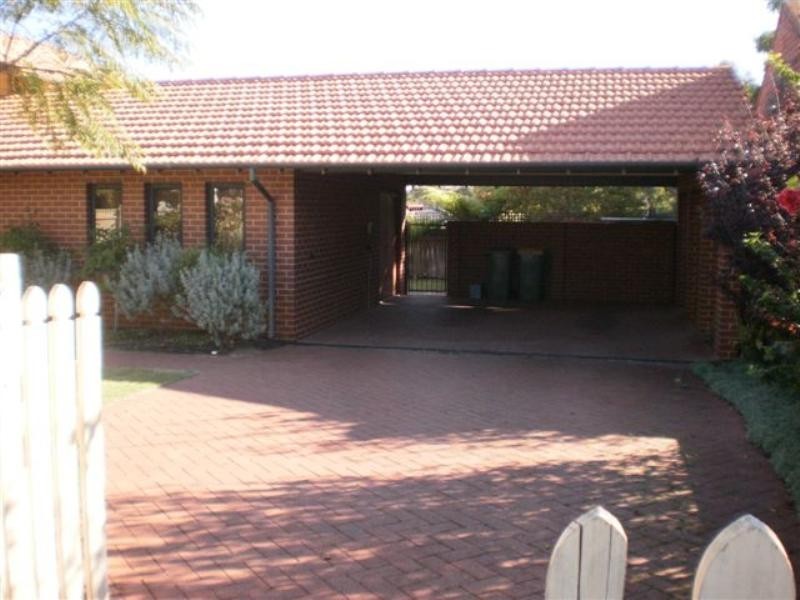 17 Kirkdale Road, Floreat WA 6014