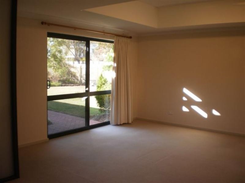 17 Kirkdale Road, Floreat WA 6014