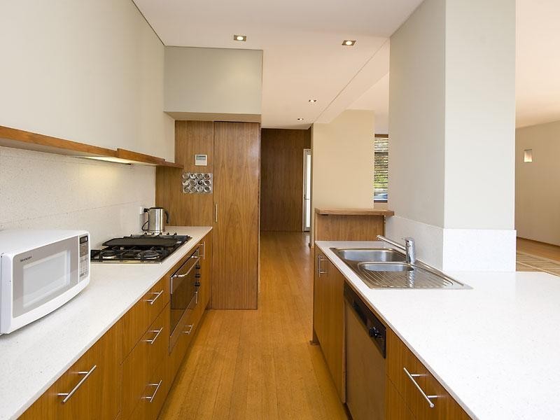 32 Mere View Way, Subiaco WA 6008