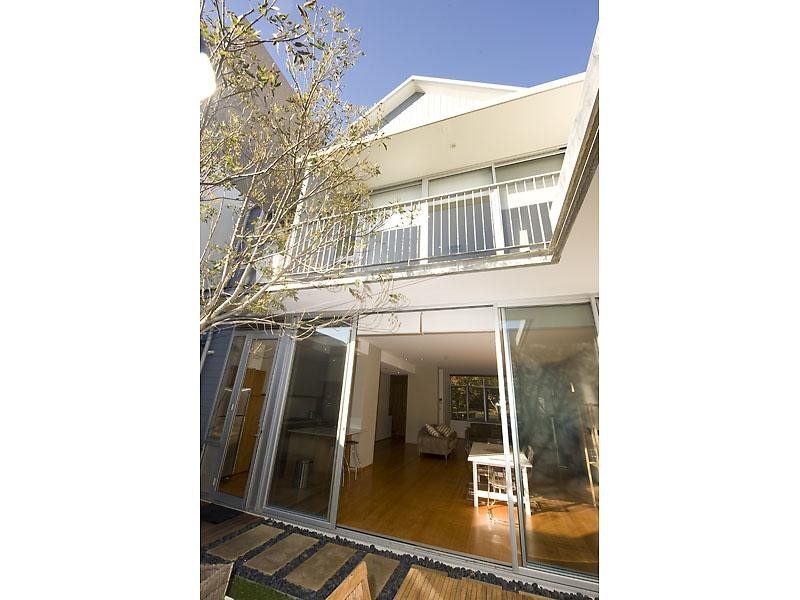 32 Mere View Way, Subiaco WA 6008