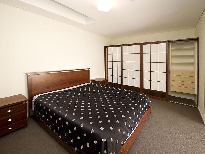 32 Mere View Way, Subiaco WA 6008