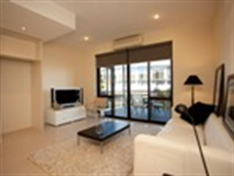 2/424 Roberts Road, Subiaco WA 6008