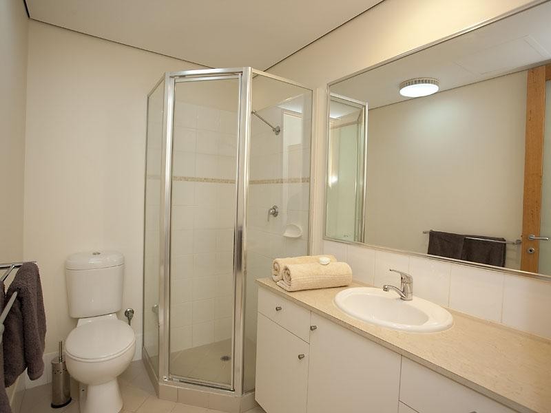 2/424 Roberts Road, Subiaco WA 6008