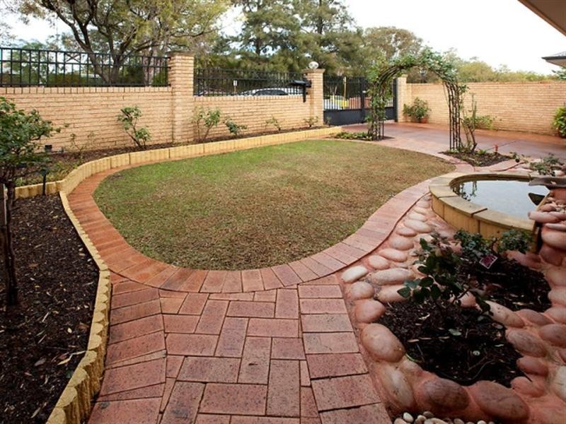 6 Cardigan Terrace, Jolimont WA 6014