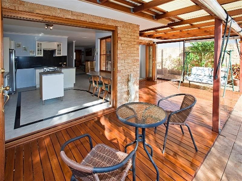 6 Cardigan Terrace, Jolimont WA 6014