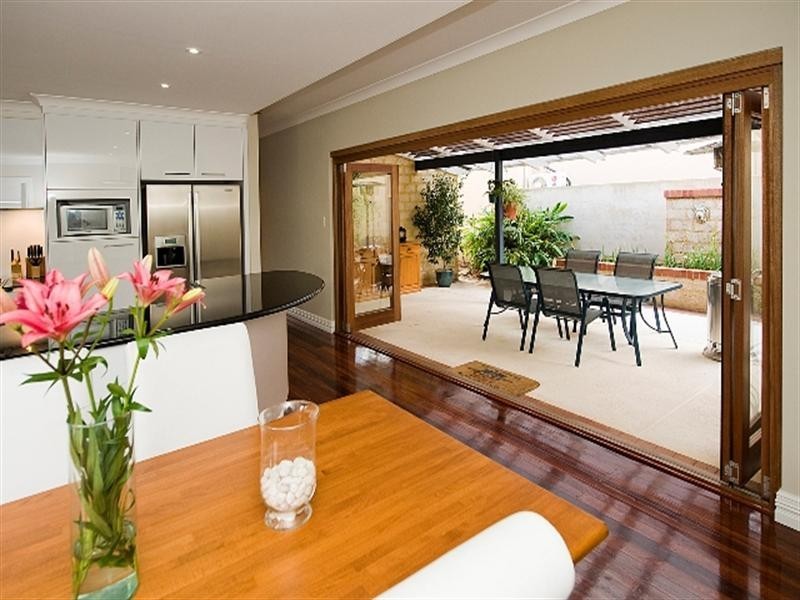 30 Jasmine Avenue, Subiaco WA 6008