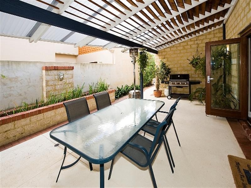 30 Jasmine Avenue, Subiaco WA 6008