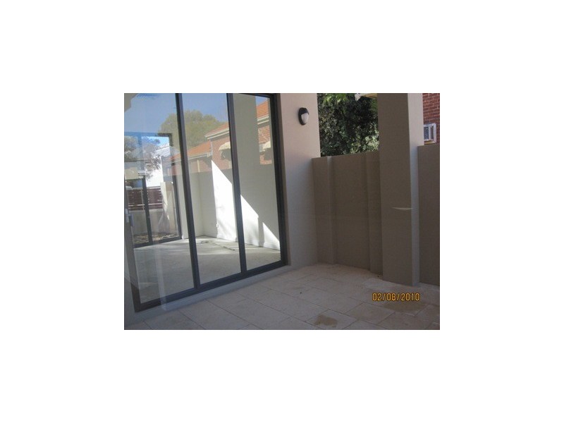 111a Churchill Avenue, Subiaco WA 6008