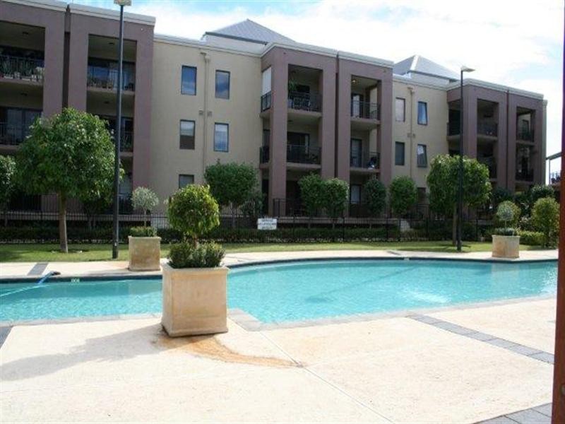 12/1 Roydhouse Street, Subiaco WA 6008