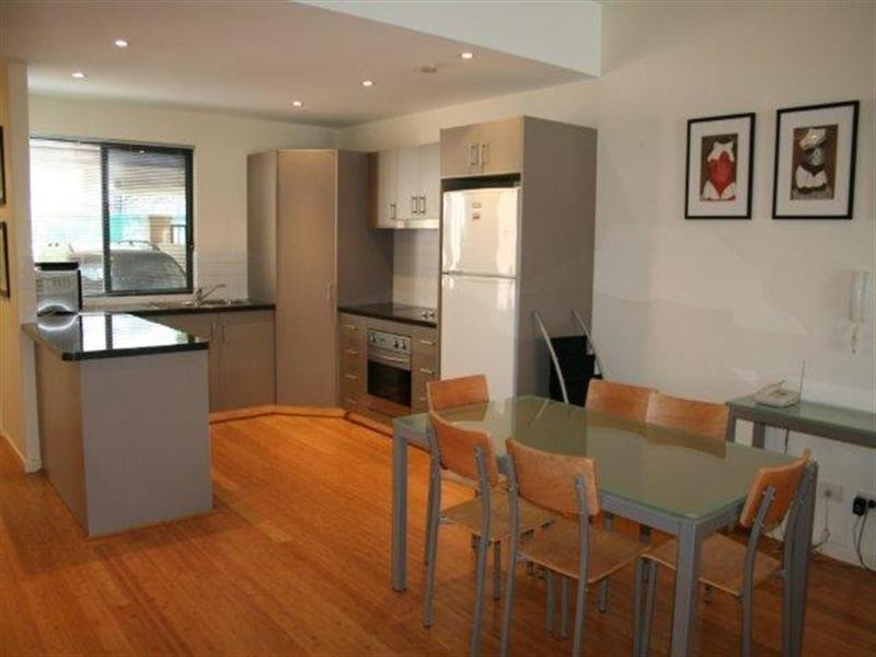 12/1 Roydhouse Street, Subiaco WA 6008