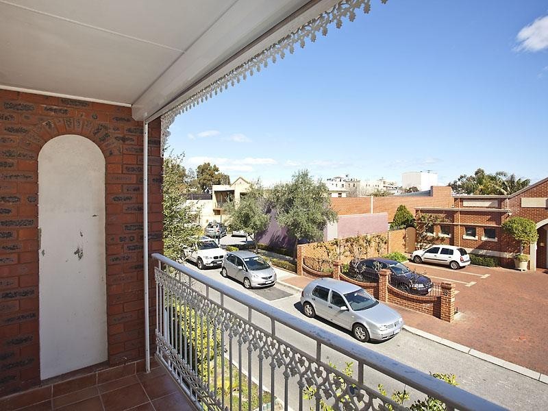 16 Catherine Street, Subiaco WA 6008