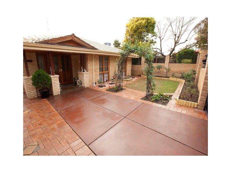 6 Cardigan Terrace, Jolimont WA 6014