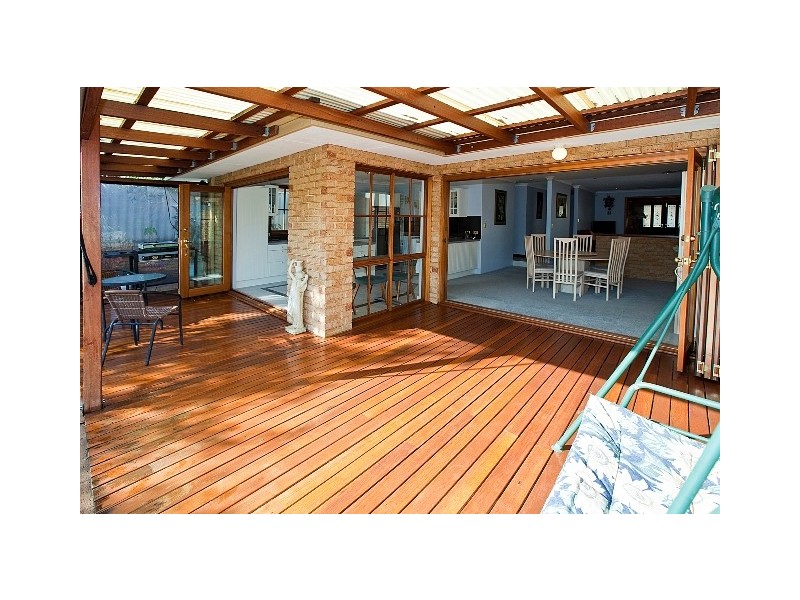 6 Cardigan Terrace, Jolimont WA 6014