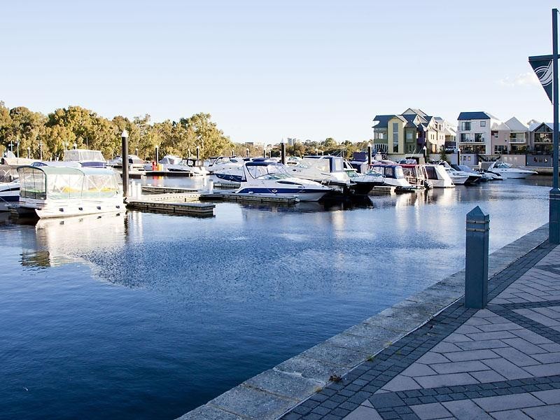 23 Tidewater Way, Ascot WA 6104