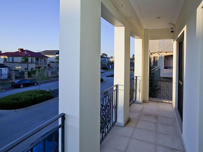 23 Tidewater Way, Ascot WA 6104