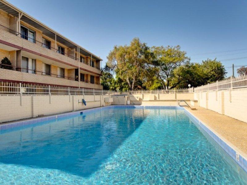 12/99 Herdsman Parade, Wembley WA 6014