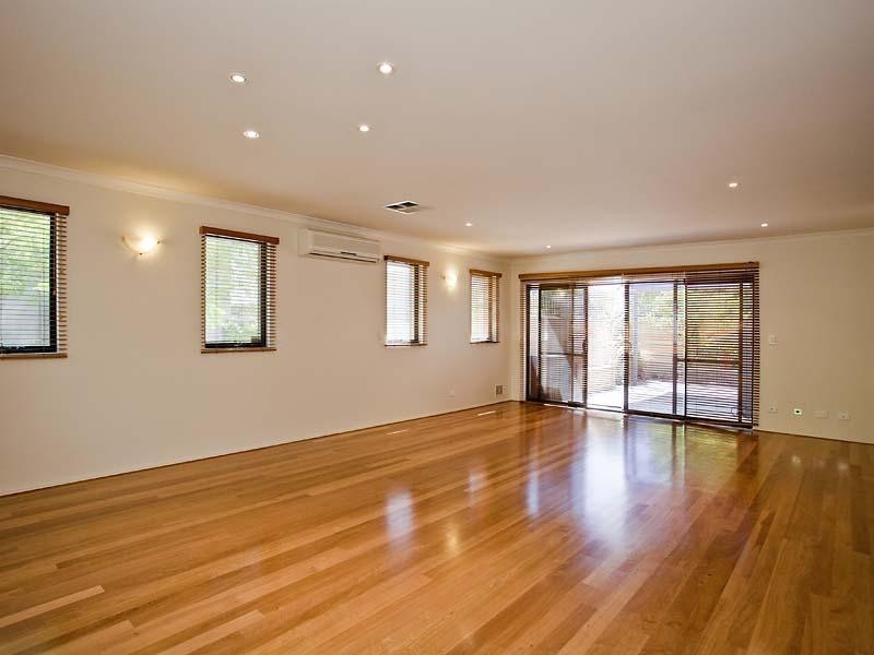 28 Mere View Way, Subiaco WA 6008