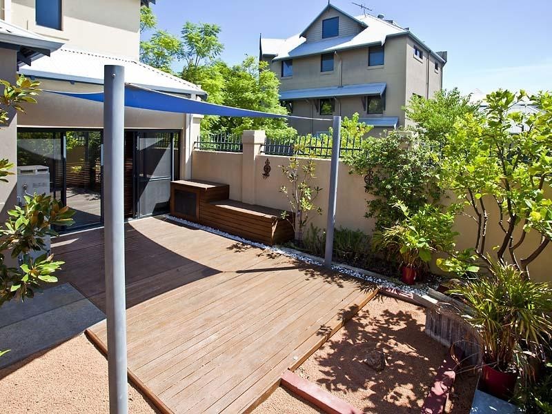 28 Mere View Way, Subiaco WA 6008