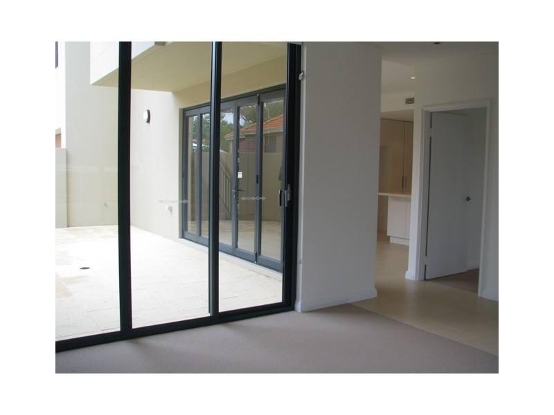 111a Churchill Avenue, Subiaco WA 6008