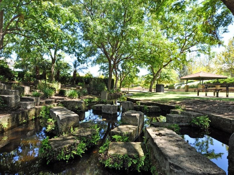 6 Allora Avenue, Subiaco WA 6008