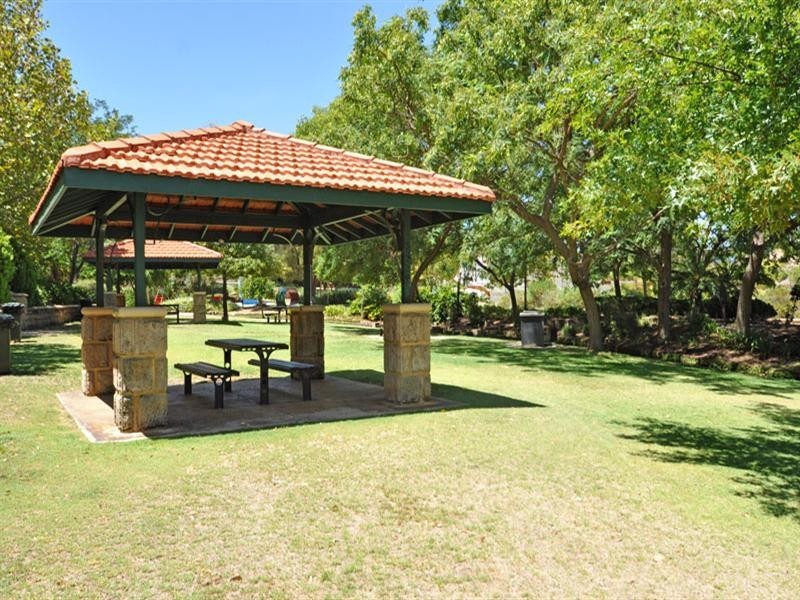 6 Allora Avenue, Subiaco WA 6008