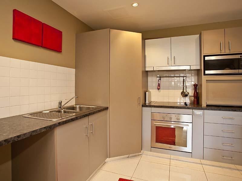 18/1 Roydhouse Street, Subiaco WA 6008