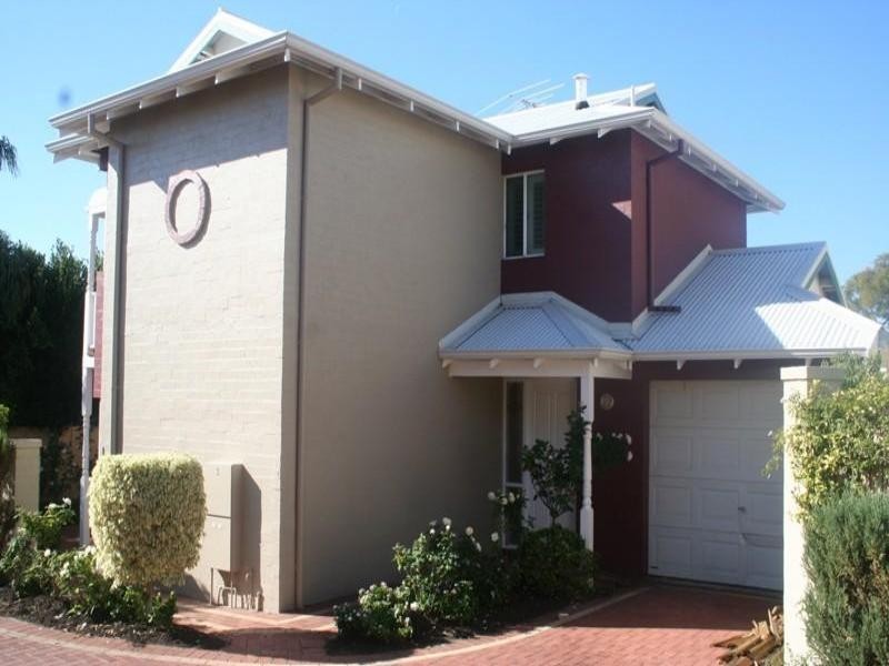 3/17 Lake Monger Drive, West Leederville WA 6007