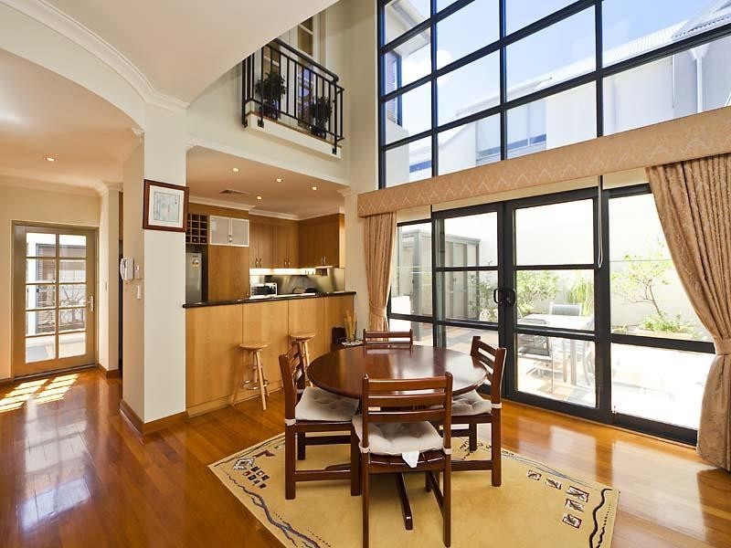 18 Allora Avenue, Subiaco WA 6008