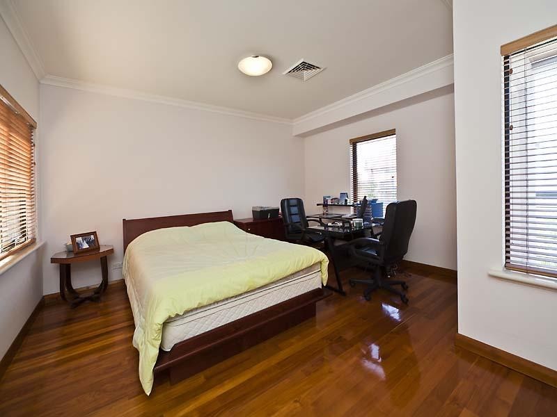 18 Allora Avenue, Subiaco WA 6008