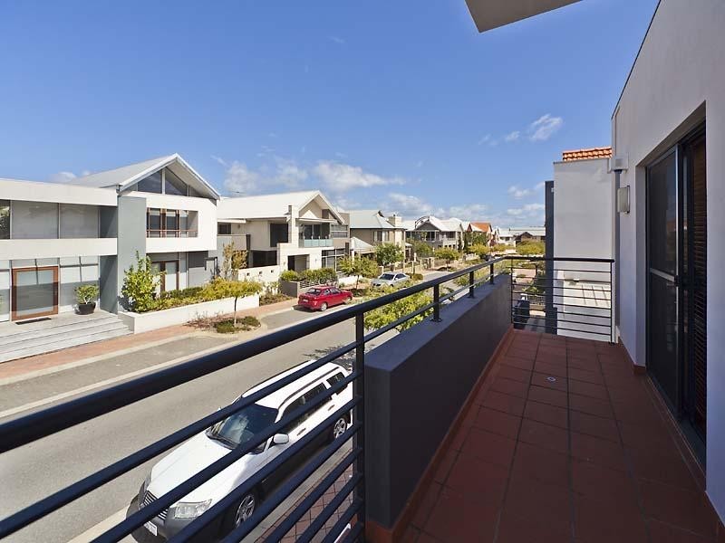 18 Allora Avenue, Subiaco WA 6008