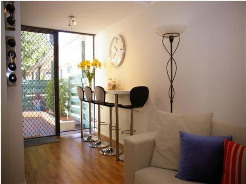 8c/25 Herdsman Parade, Wembley WA 6014