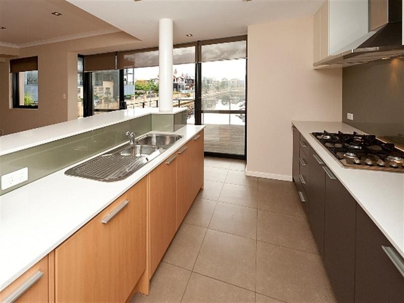 7/51 Tidewater Way, Ascot WA 6104