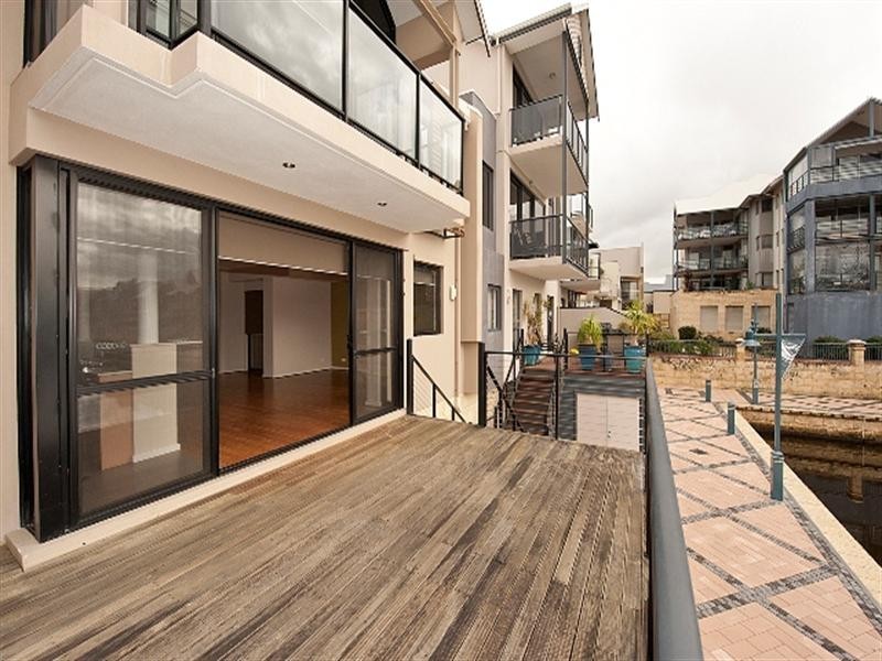 7/51 Tidewater Way, Ascot WA 6104