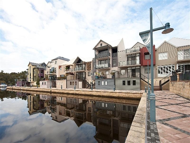 7/51 Tidewater Way, Ascot WA 6104