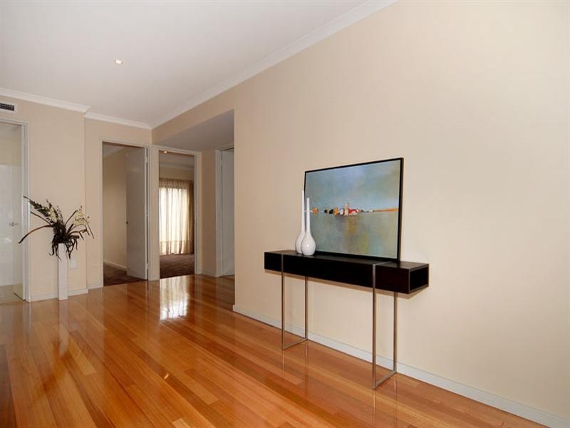 21C Tuart Street, Yokine WA 6060