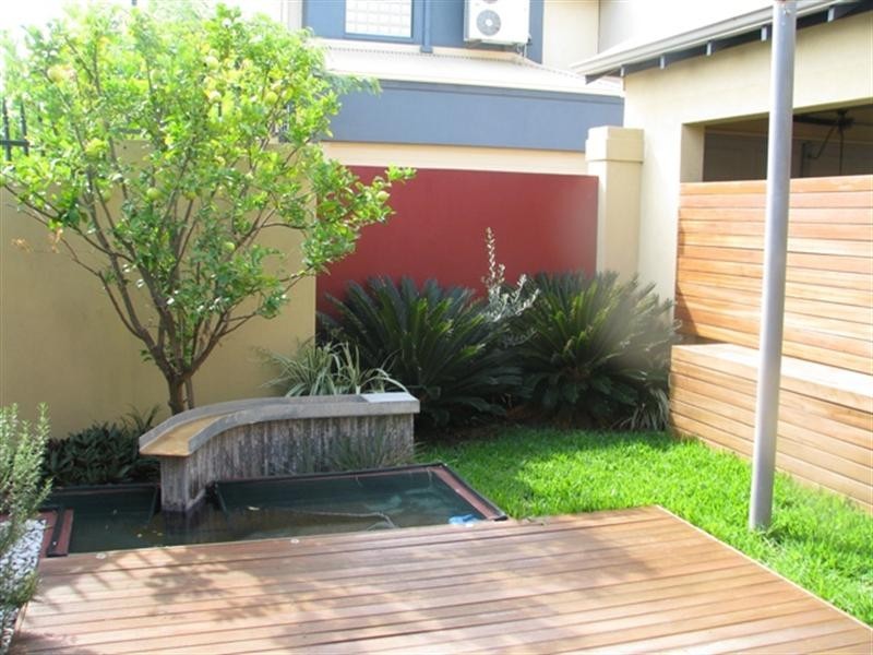 28 Mere View Way, Subiaco WA 6008