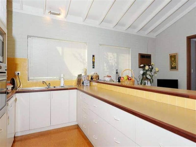 30 Halesworth Road, Jolimont WA 6014